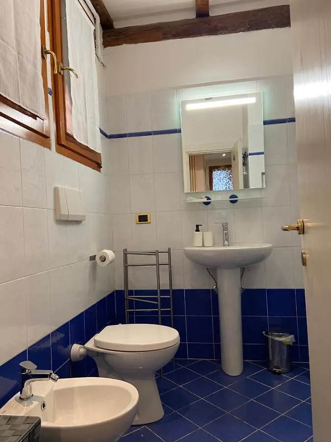 Casa Di Cesi Διαμέρισμα Μπολόνια 0*,